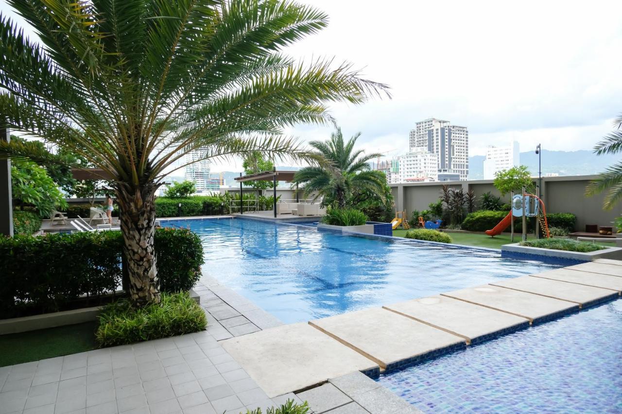 Ezeniel'S Place At Horizons 101 Condominium Cebu Exterior photo