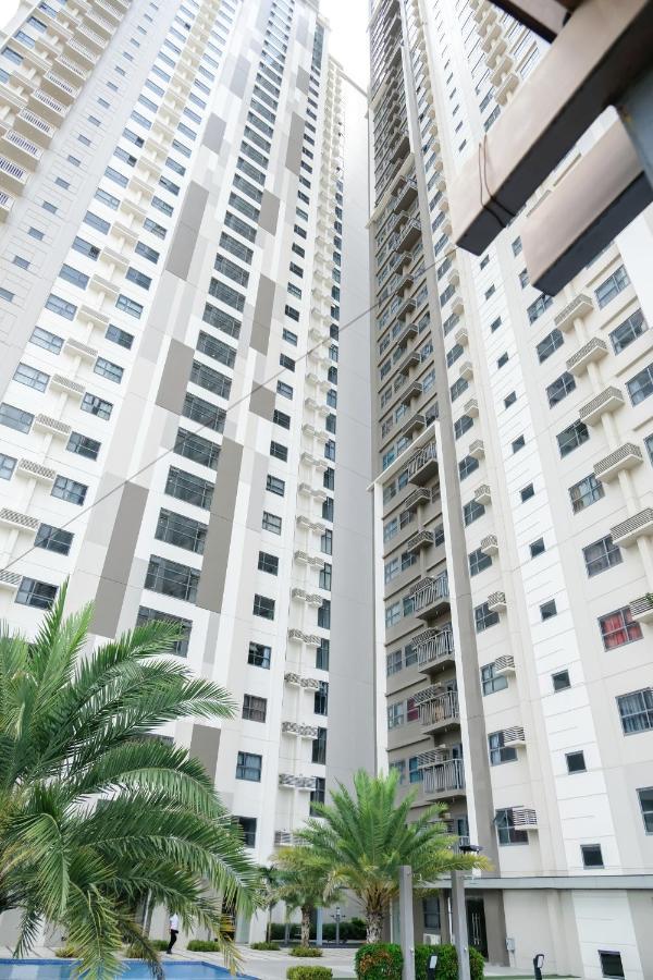 Ezeniel'S Place At Horizons 101 Condominium Cebu Exterior photo