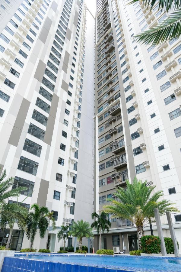 Ezeniel'S Place At Horizons 101 Condominium Cebu Exterior photo