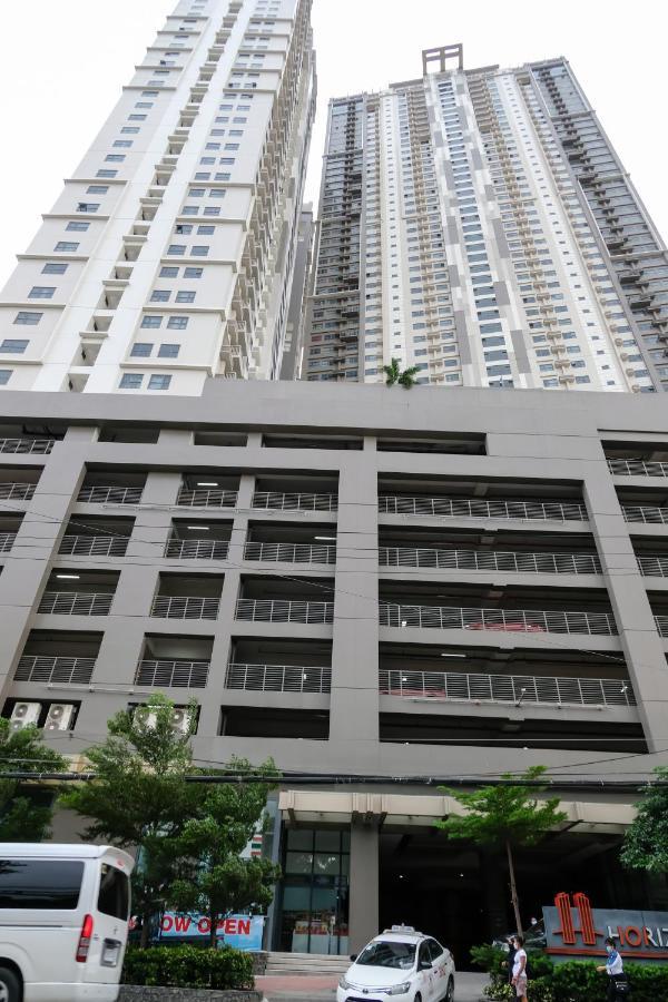 Ezeniel'S Place At Horizons 101 Condominium Cebu Exterior photo